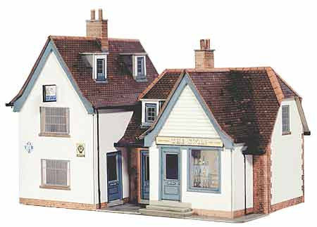 SQB21  The Swan Inn OO scale