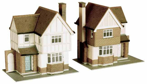 SQB23  2 Detached Houses OO scale